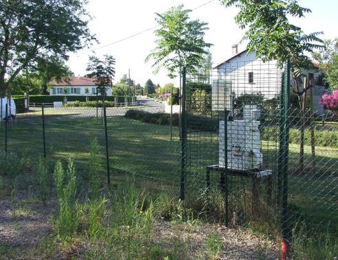 Les relevés ont été effectués par l'organisme de surveillance l'Atmo avec son installation dite mobile (photo) toute l'année 2013 à la Levée de Sevreau à Niort.